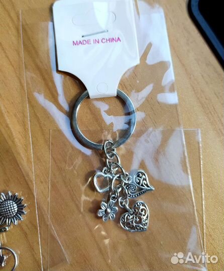 Брелок металлический