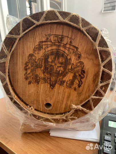 Бочка дубовая 10 литров средний обжиг