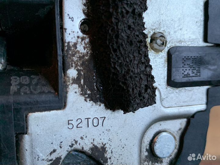 Замок двери Renault Логан Передний левый