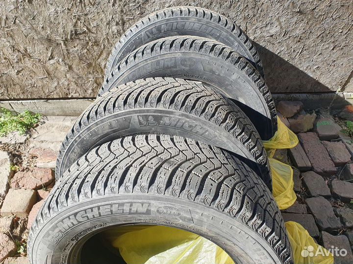 Michelin Latitude X-Ice North 2 225/65 R17 102T