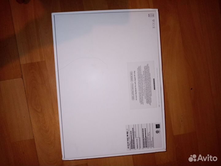 Apple macbook pro 13 2020 m1 8gb 256gb