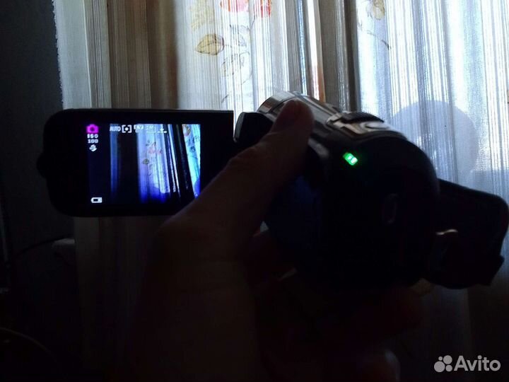 Цифровая видеокамера full hd