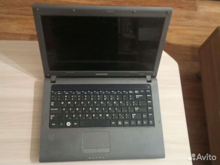 Ноутбук samsung на запчасти