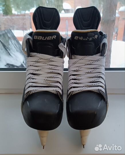 Хоккейные коньки bauer total one NXG 46 р. 12 ее