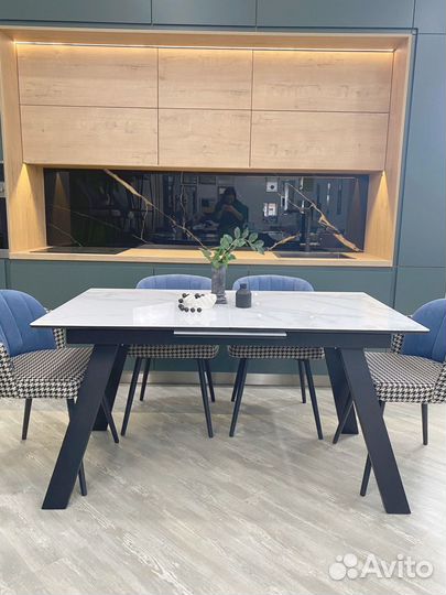 Стол с гарантией качества