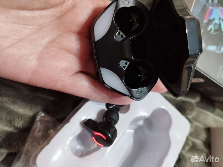 Беспроводные наушники