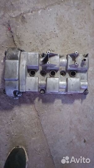 Крышка клапанов на мазду мпв LW5W