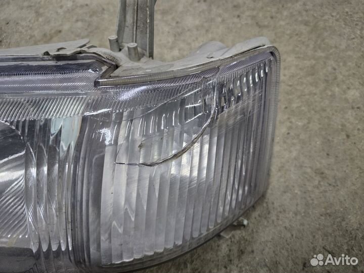 Фары передние toyota probox
