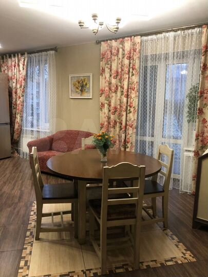 3-к. квартира, 127,4 м², 3/5 эт.