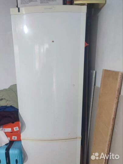 Холодильник на запчасти