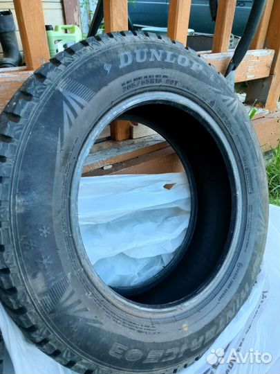 Dunlop SP Winter Ice 03 205/65 R16 99T