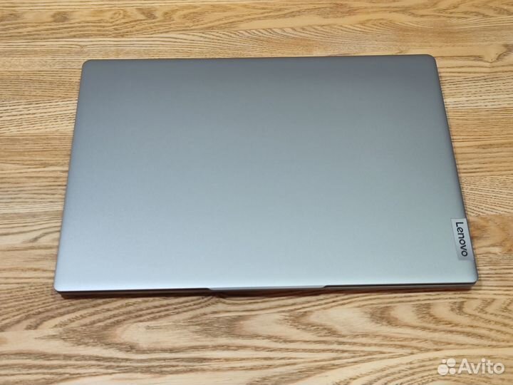 Ноутбук Lenovo Pro 16 Ips 2.5К/120Гц/R7 8845H/32Gb