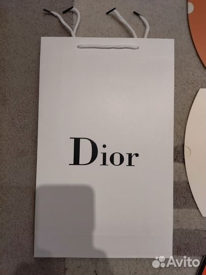 Подарочная упаковка, пакет, коробка