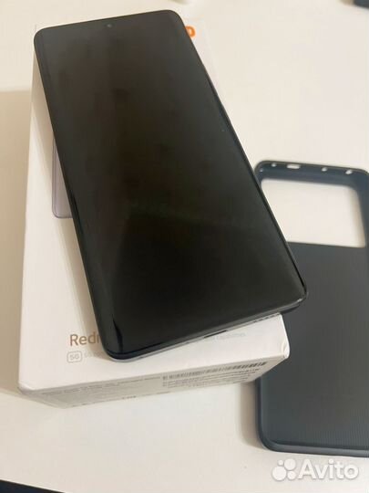 Xiaomi Redmi Note 13 Pro+, 12/512 ГБ