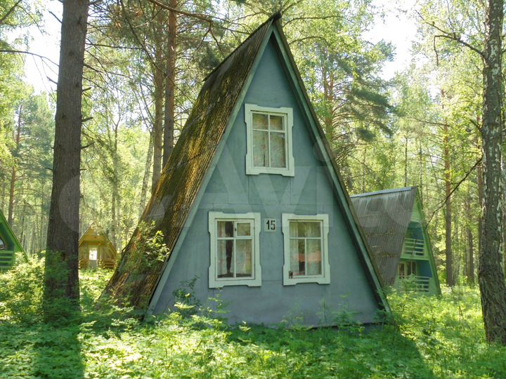 Здания и сооружения с земельным участком