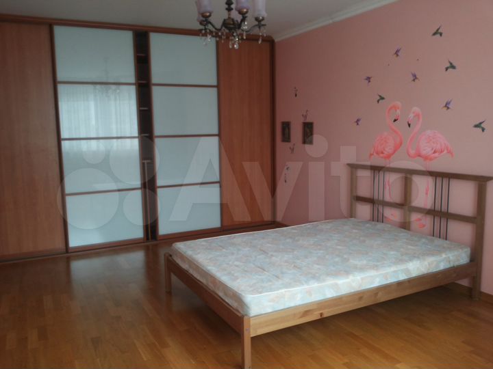 2-к. квартира, 58 м², 8/16 эт.