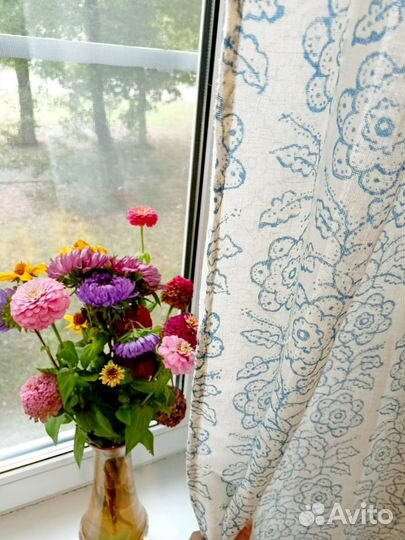 Комплект нежных льняных занавесок (новый)