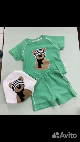 Костюм на мальчика.в наличии