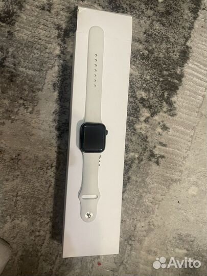 Apple watch se 40mm space gray aluminum Case