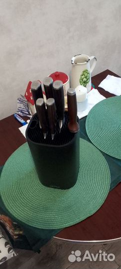 Ножи столовые,заточка для ножей,подставка