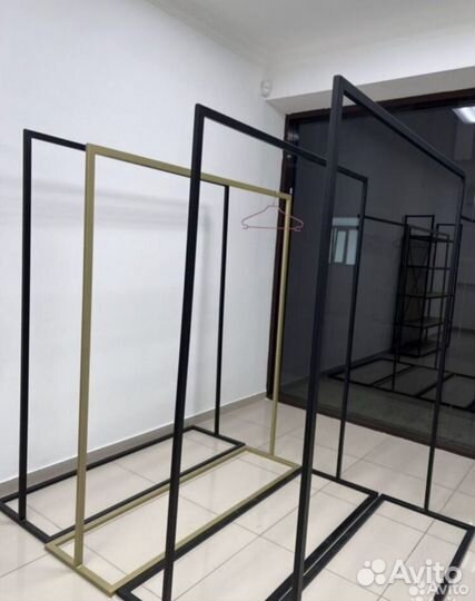 Вешалка напольная