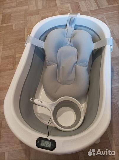 Детская ванночка для купания складная