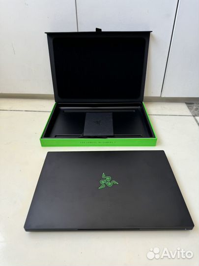 Игровой ноутбук Razer blade 15 i7 RTX 2060 идеал