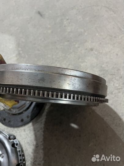 Маховик 2ух массовый Skoda SuperB 1.9tdi BPZ