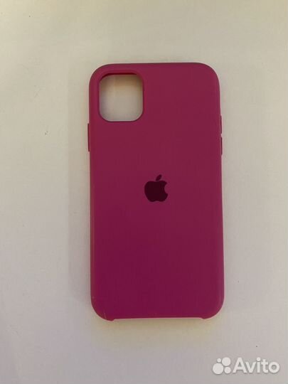 Чехол на iPhone 11