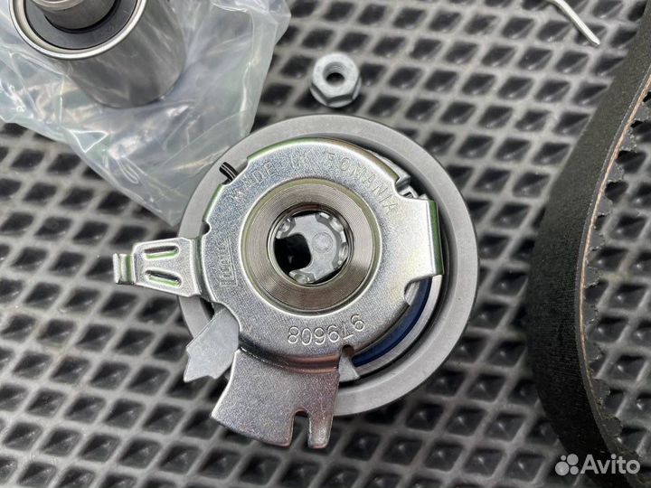 Комплект грм Audi VW Skoda