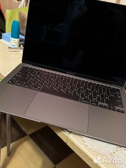 Apple macbook air 13 2020 m1