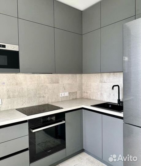 Кухня угловая на заказ