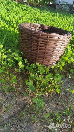 Корзина плетеная