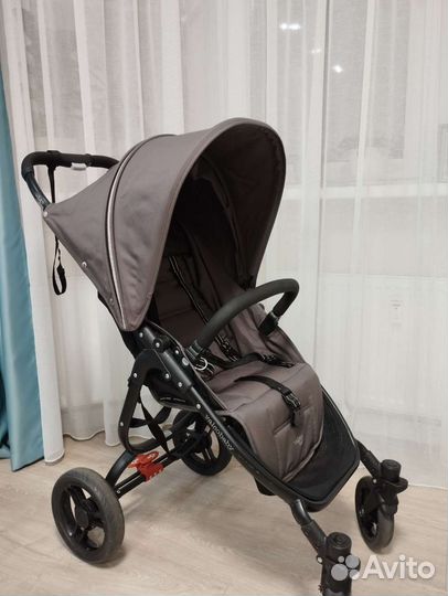 Прогулочная коляска valco baby