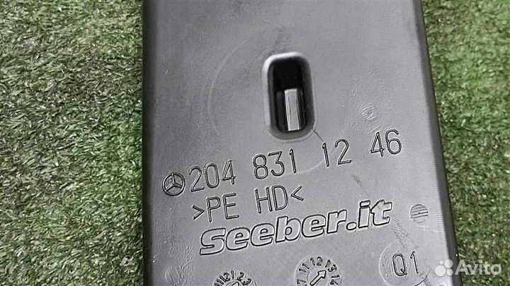 Воздуховод Mercedes Benz W204 2007-2015