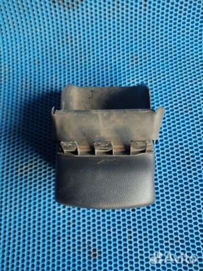 Подрулевой кожух Volkswagen Polo V CFN 2012