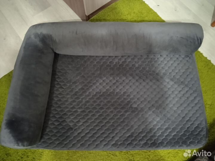 Диван для животных