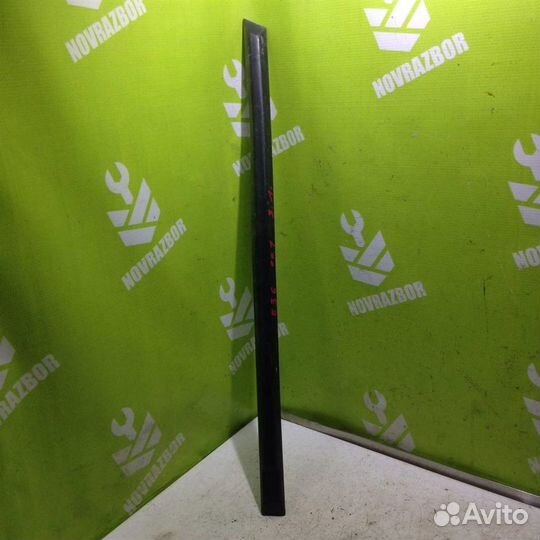 Молдинг задней левой двери бмв Е36