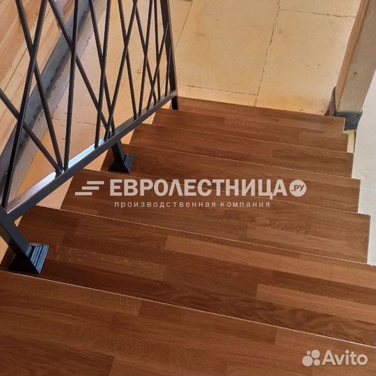 Лестница металлическая