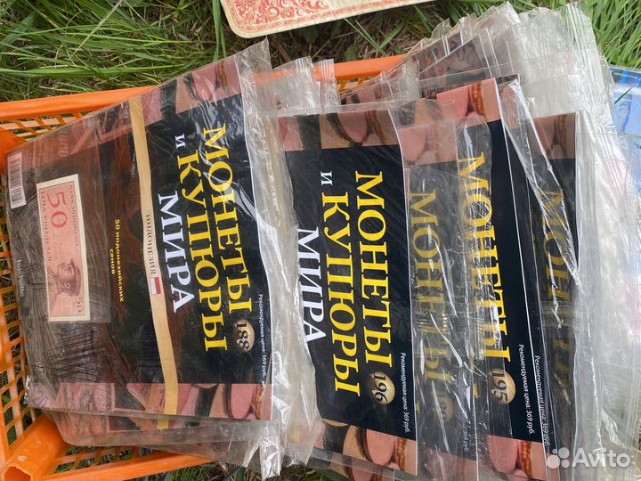 Коллекция журналов монеты и купюры мира hachette