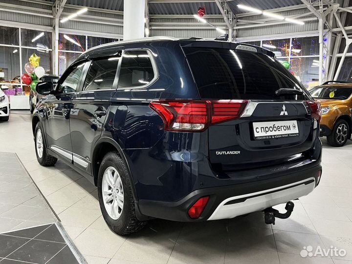 Mitsubishi Outlander 2.0 CVT, 2020, 66 800 км