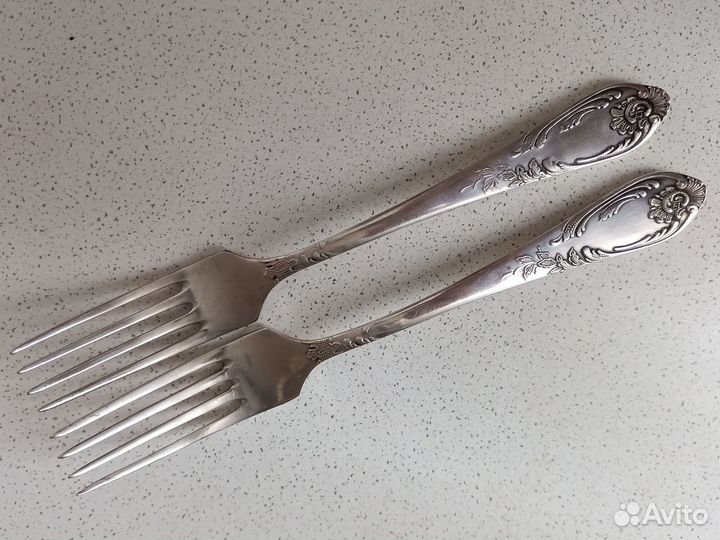 Ложки чайные, щипцы для сахара, мельхиор СССР