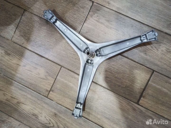 Крестовина стиральной машины самсунг DC97-15182A