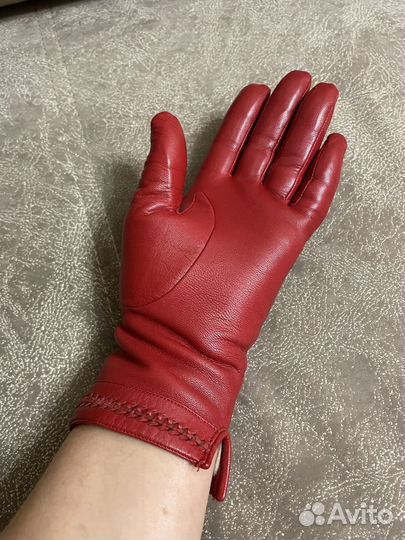 Перчатки женские кожаные новые 6.5