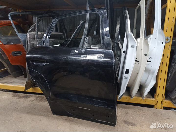 Дверь задняя правая Porsche Macan 2020