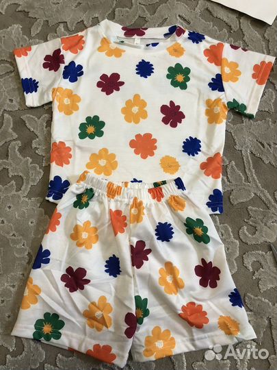 Костюм на девочку