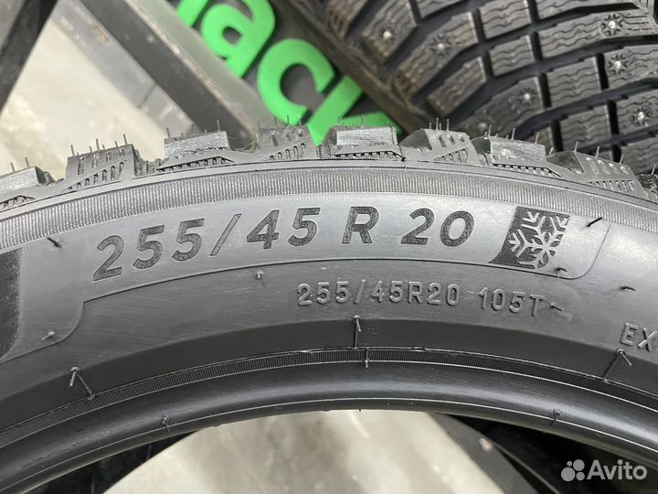 Michelin X-Ice North 4 SUV 255/45 R20 105T