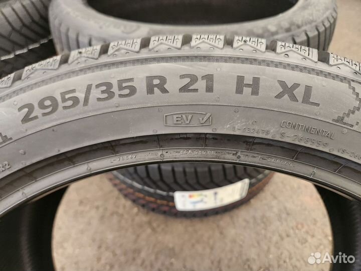 Continental VikingContact 8 295/35 R21 107H