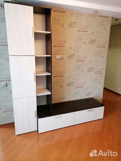 Продам стенку бу в гостинную