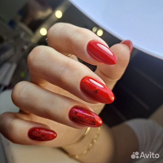 Наращивание ногтей маникюр и педикюр в студии